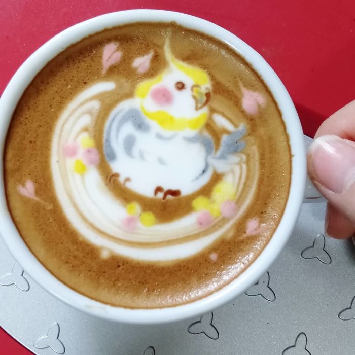 ku-san pájaro latte art kurimaro cockatiel