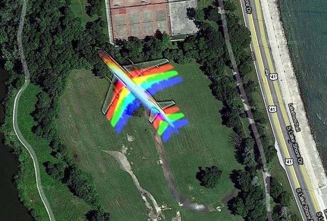 cosas raras google maps avión multicolor