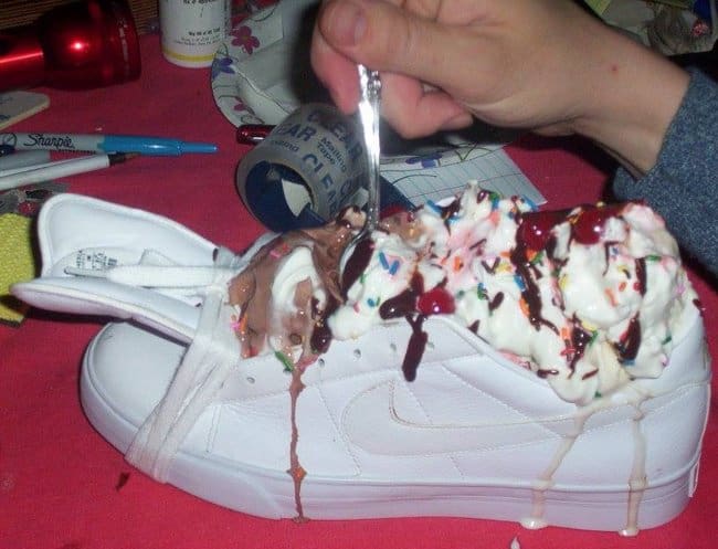 zapato-como-plato-con-helado-fotos-que-no-tiene-sentido