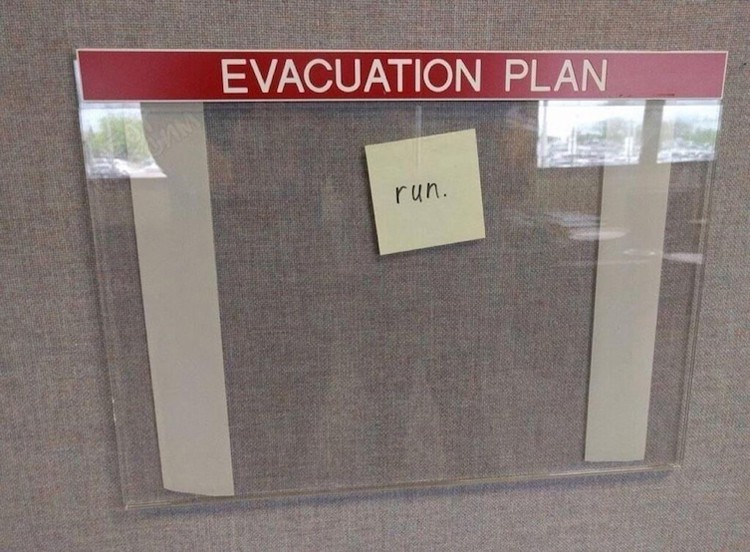 foto plan de evacuación jajaja vale la pena pasar