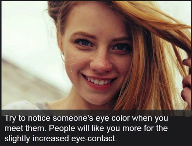 Trate de notar el color de ojos de alguien 
