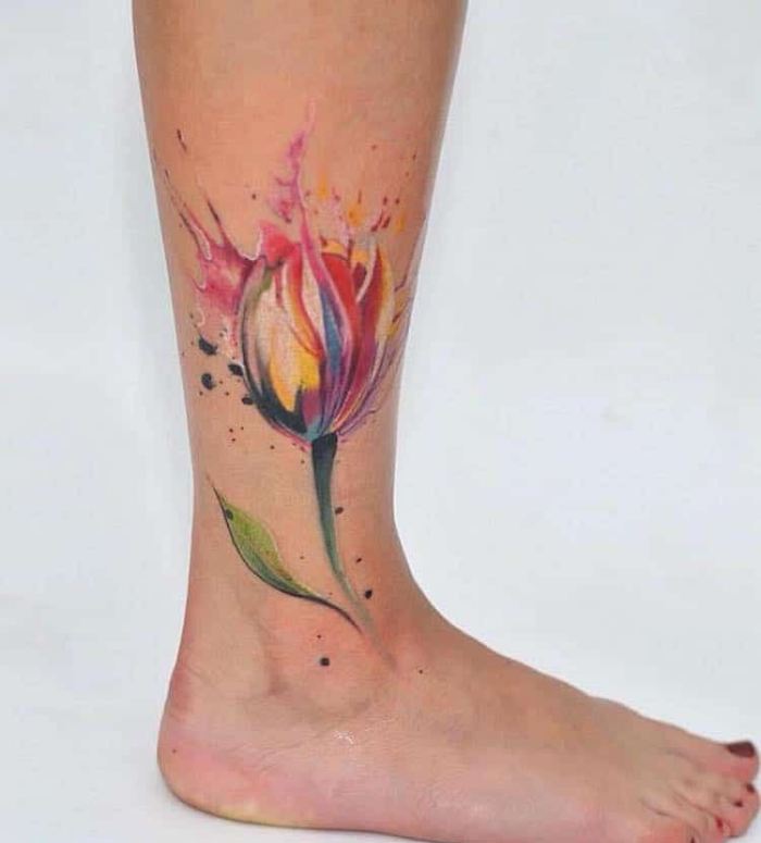 pétalos de flores salpicaduras de colores mejores artistas del tatuaje de flores