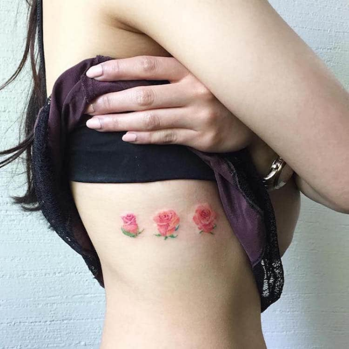 parte superior derecha del cuerpo mejores artistas del tatuaje floral