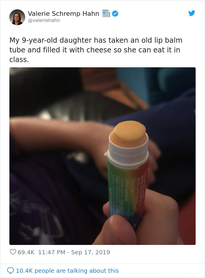 divertidas luchas de crianza con queso de bálsamo labial