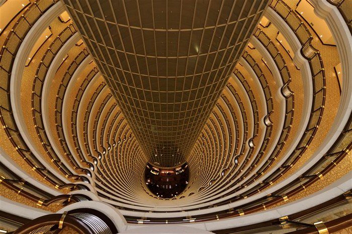 atrio del hotel hyatt de shanghai