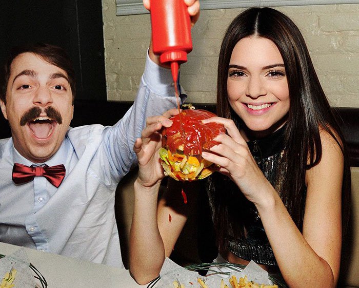 burger Guy-photoshop-self-into-kendall-jenner-photo-eating-burger