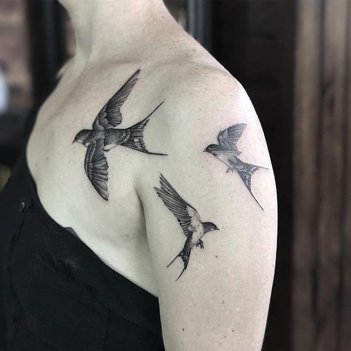 Dotwork Bird Tattoos de Annita Maslov